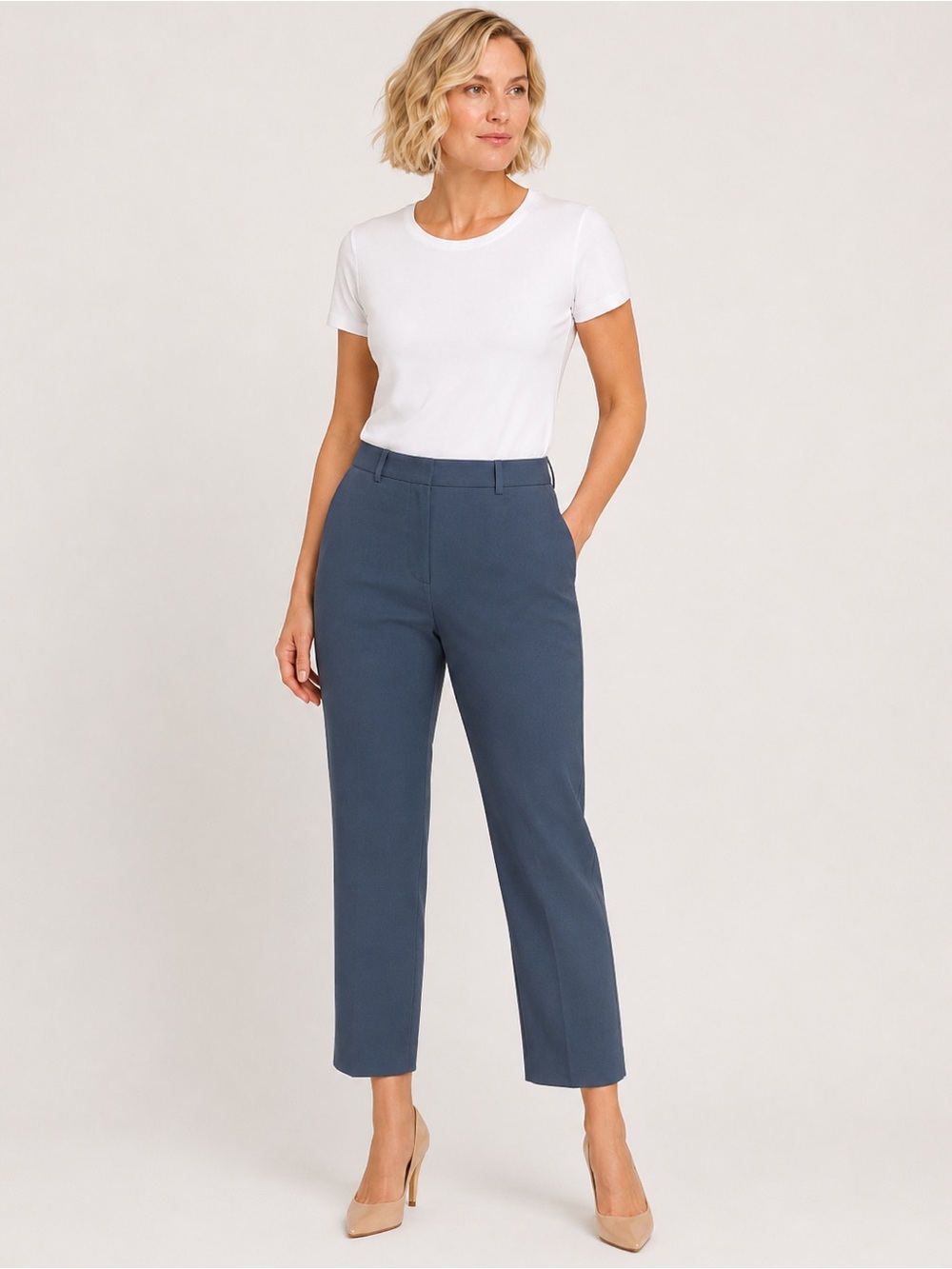 NWT Jones New York Cropped Straight-Leg Pants in Slate Blue
